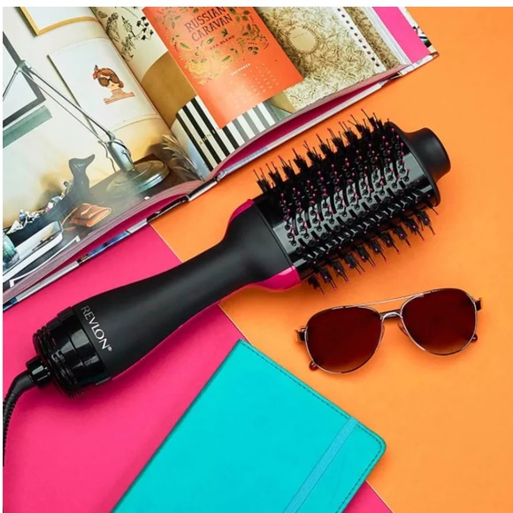 Revlon® Salon One-Step™ Volumizer and Hair Dryer Brush in Black/Pink - Picture 2 of 8